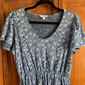 Lucky Brand short sleeve blue floral top size M